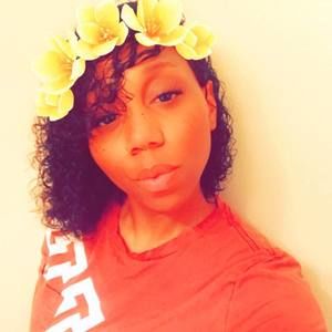 Meet your Posher, Amberia